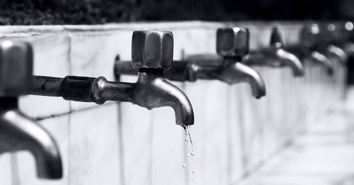 How much does pipe maintenance cost?